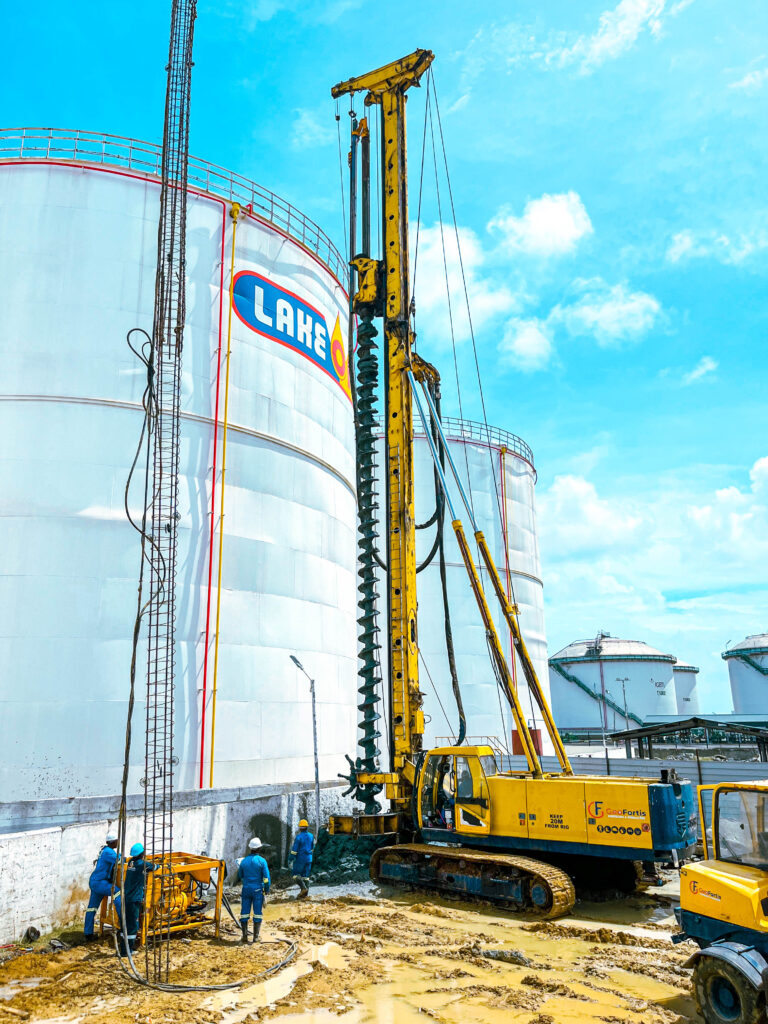 Adicional Fuel Tanks